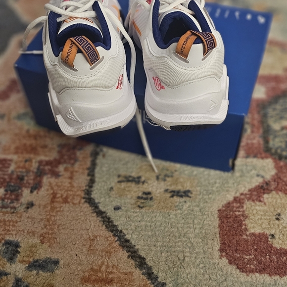 New Nike Giannis Immortality 2 Kids Basketball Size 6.5 C7 - Picture 4 of 6